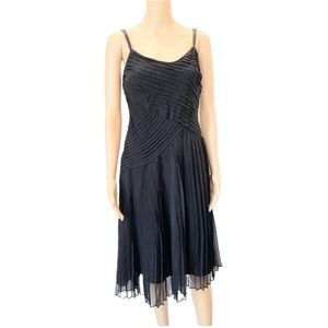 ECI New York Black Silk Sheer Pleated MIDI Dress 4 EUC